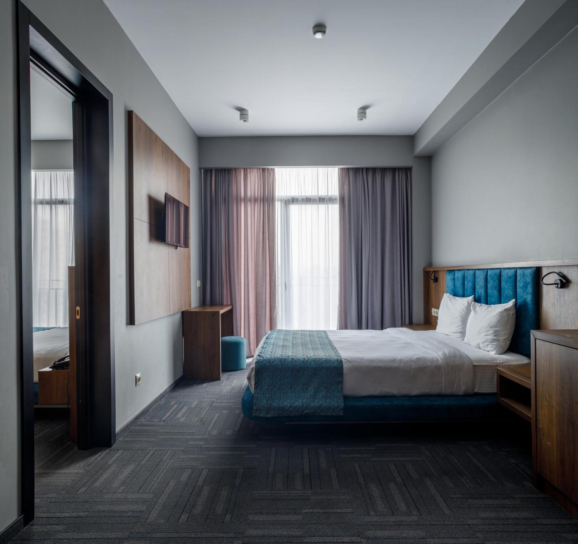 Address Inn Tbilisi Exterior photo