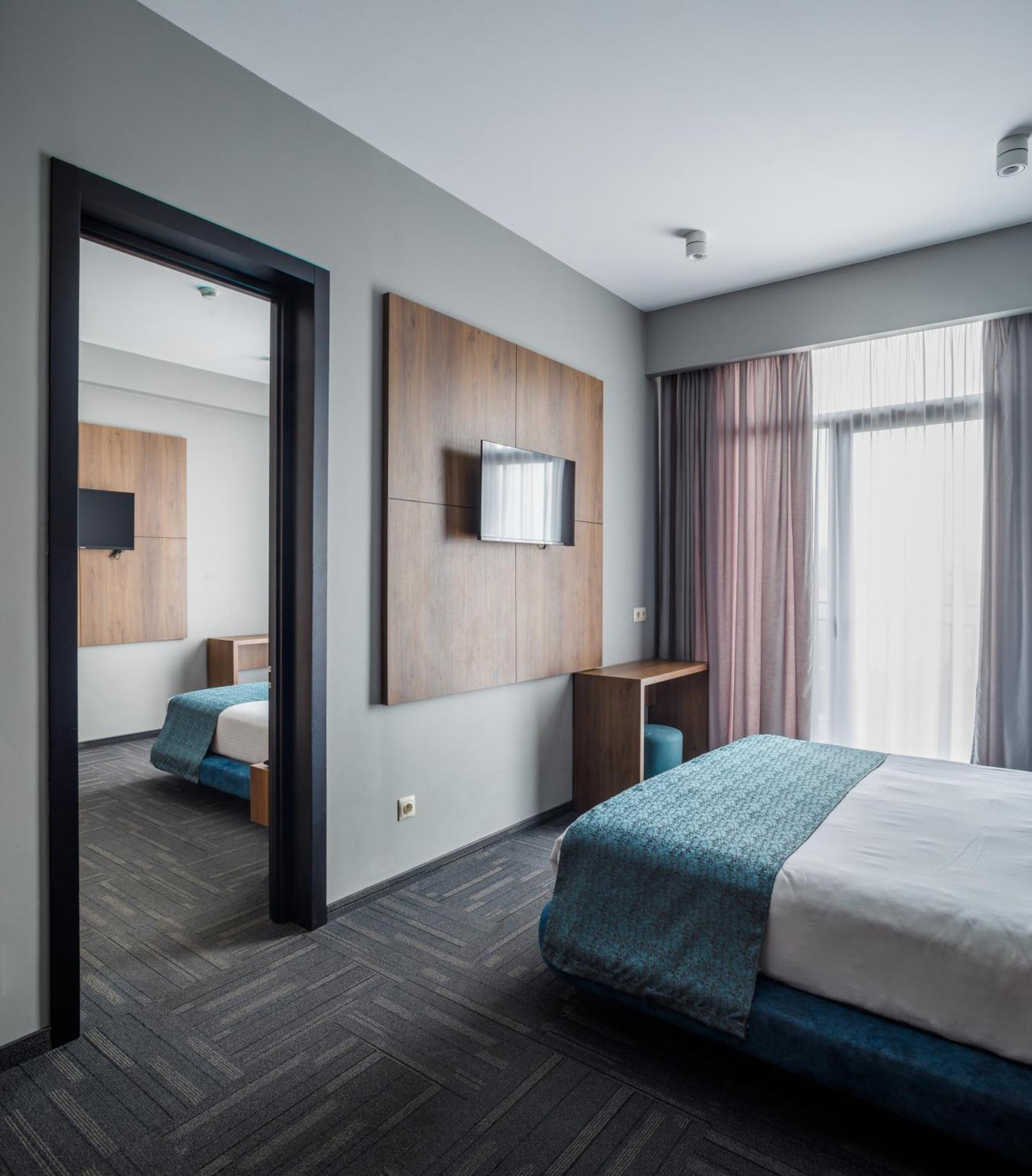 Address Inn Tbilisi Exterior photo